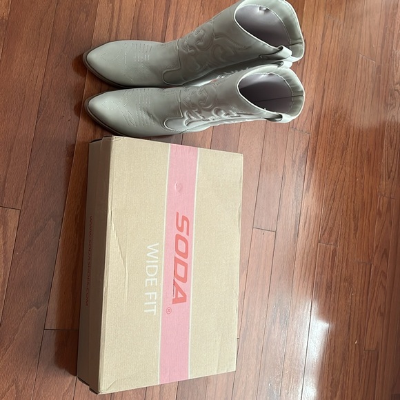 Soda Western Cowboy Boots - Picture 8 of 12